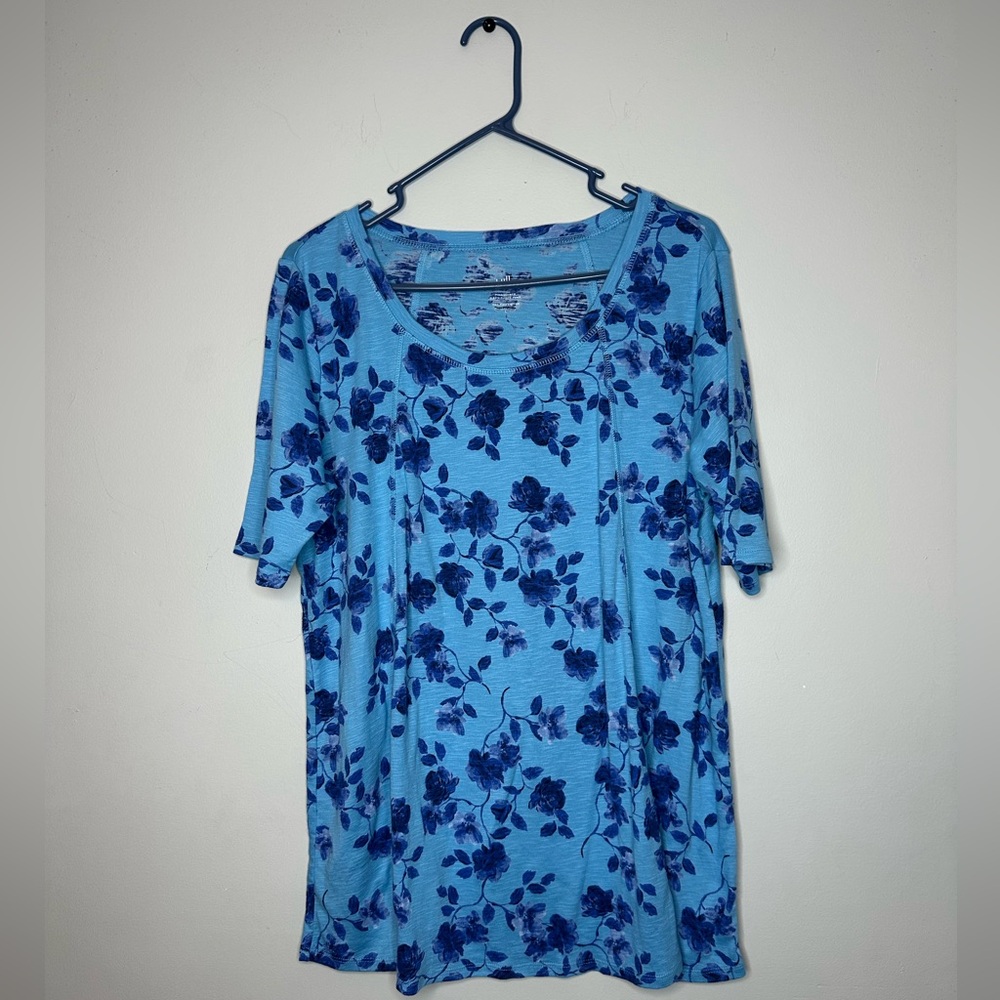 J.Jill Pima Cotton Blue floral print short sleeve top size large